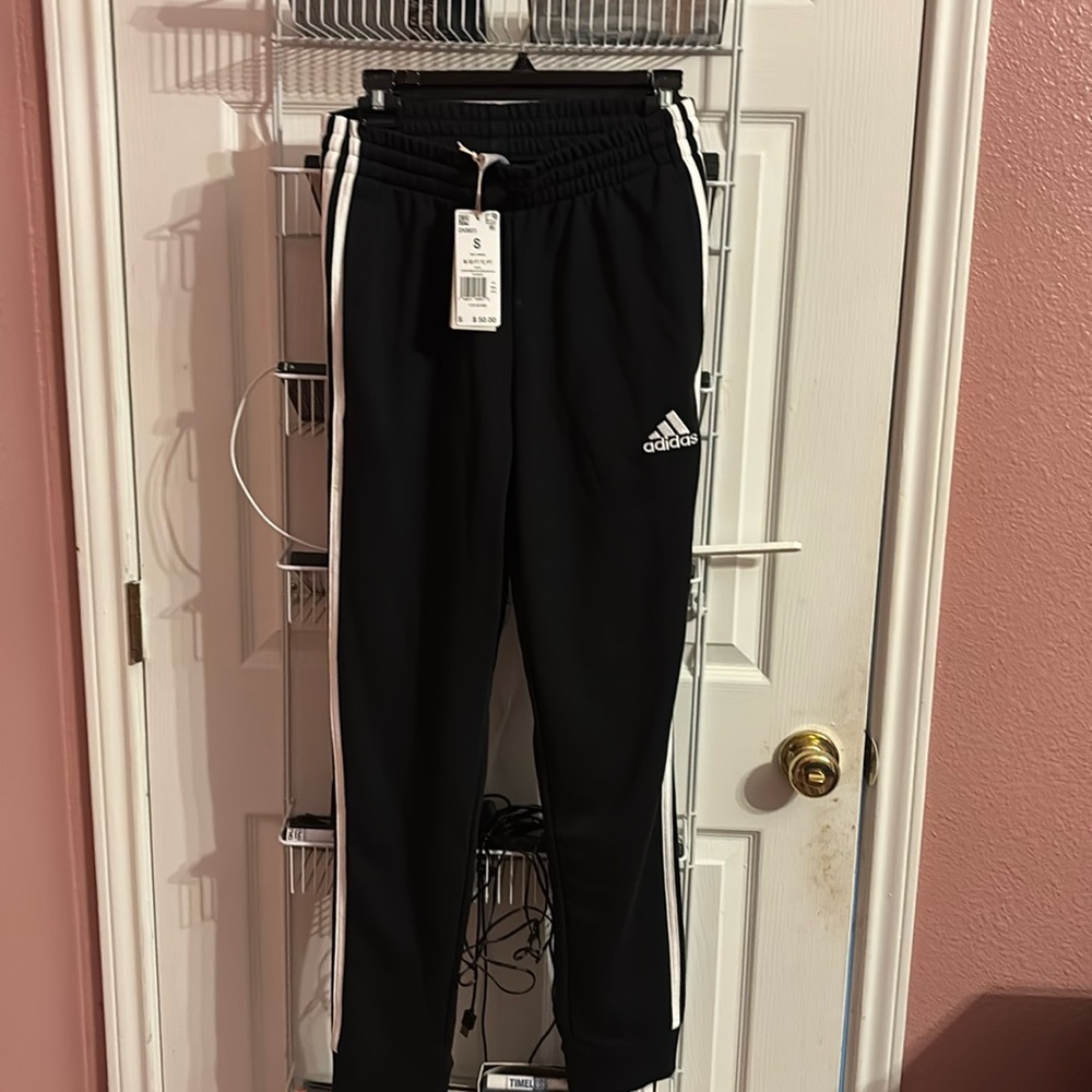 Adidas sportswear size small